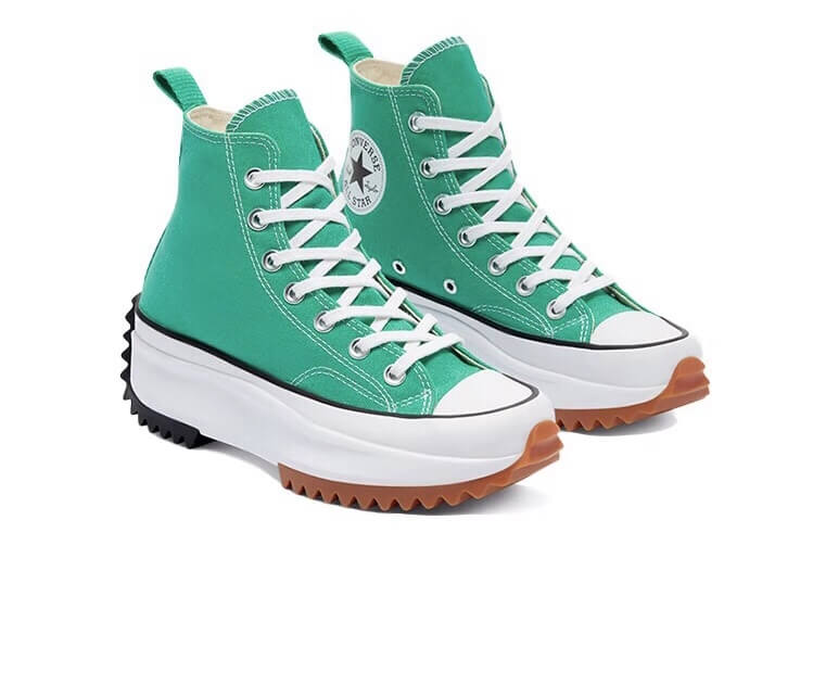 Les baskets Converse Femme se distinguent par leur design iconique et leur esthétique vintage. exceptionnel les couleurs de l'Amérique