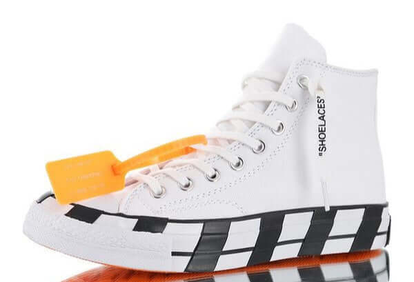 Premièrement : Les baskets Converse Femme se distinguent par leur design iconique et leur esthétique vintage.