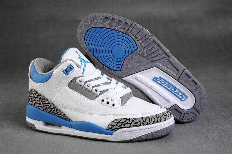 Premièrement, les baskets Air Jordan 3 Femme sont un symbole de style intemporel et de performance de haut niveau.