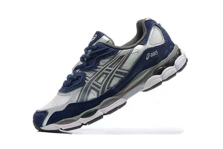 Premièrement :Les baskets Asics  offrent une combinaison parfaite de style et de performance. Leur design élégant et leurs technologies de pointe les rendent idéales pour les coureurs et les amateurs de mode.