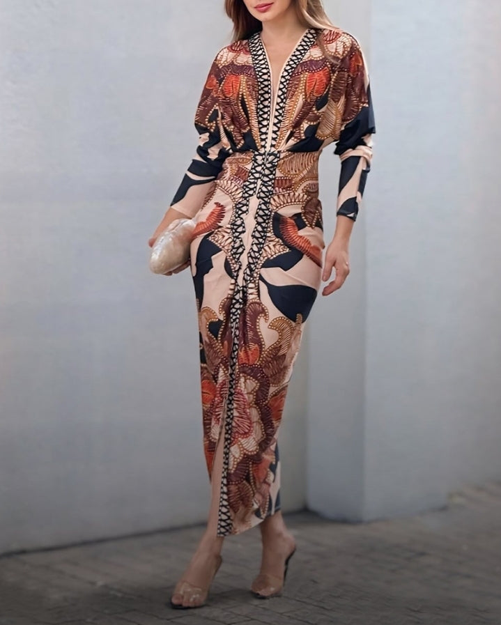 Premièrement : La  Robe moulante vintage baroque à manches longues et décolleté en V plongeant Femme.