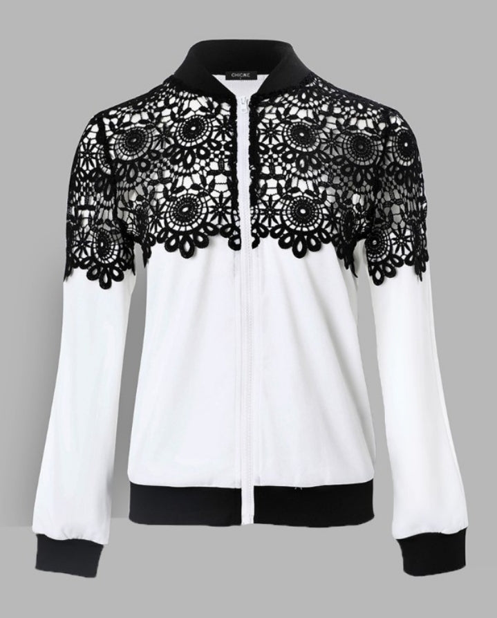 Premièrement : Apportez une touche de sophistication et d’élégance à votre garde-robe avec ce Manteau à manches longues et fermeture à glissière en dentelle guipure femme.