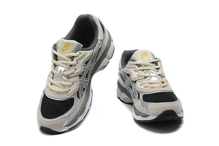 Premièrement :Les baskets Asics  offrent une combinaison parfaite de style et de performance. Leur design élégant et leurs technologies de pointe les rendent idéales pour les coureurs et les amateurs de mode.