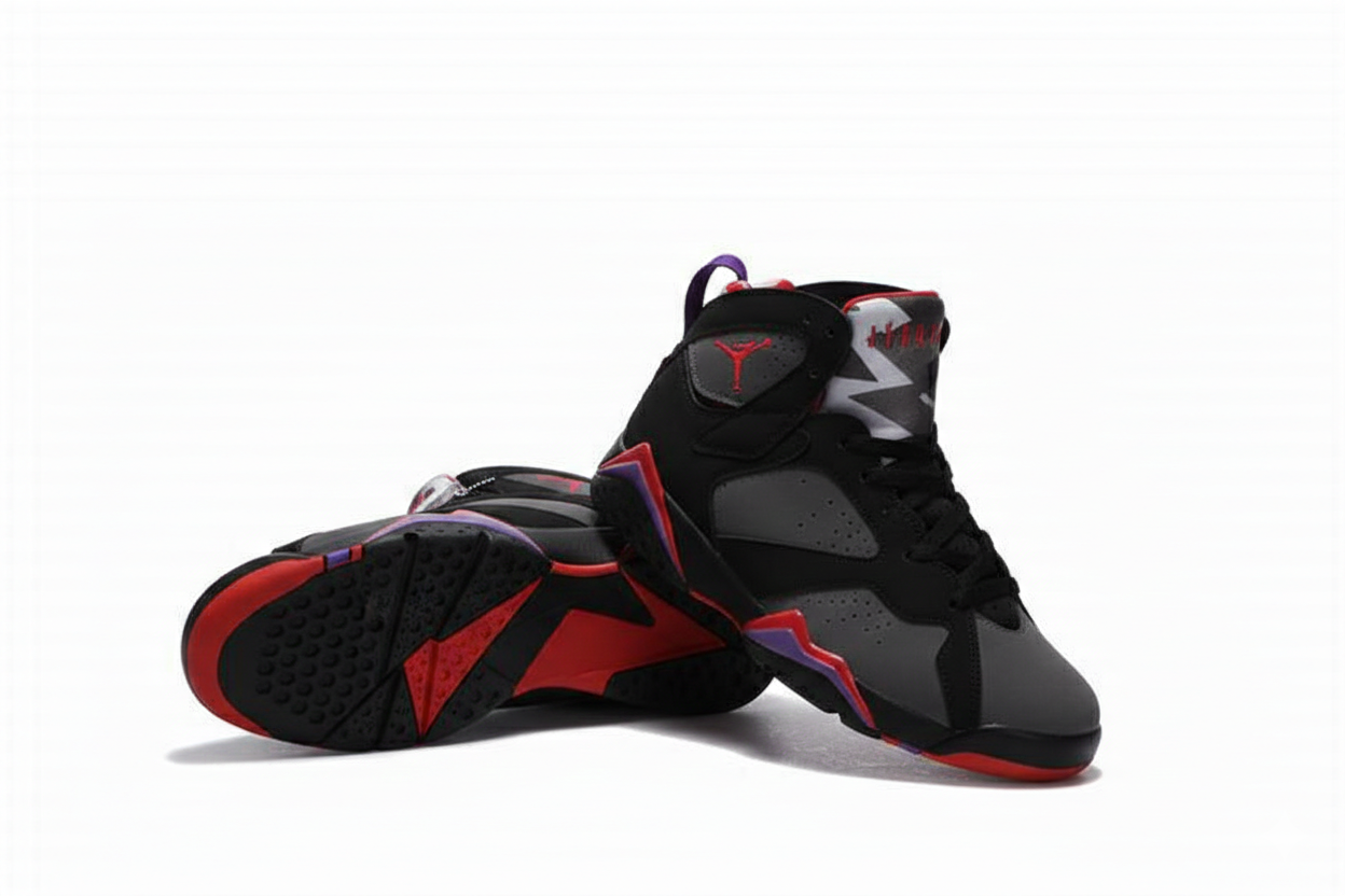 Premièrement, les baskets Air Jordan 7 Femme se distinguent par leur design iconique et leur confort exceptionnel.