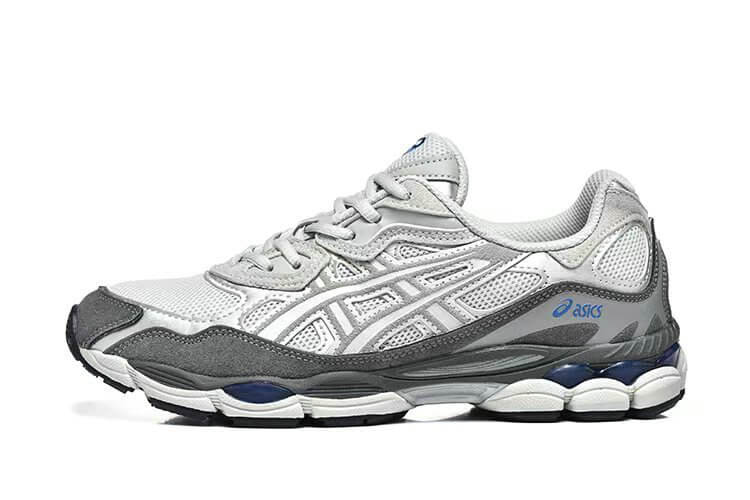 Premièrement :Les baskets Asics  offrent une combinaison parfaite de style et de performance.