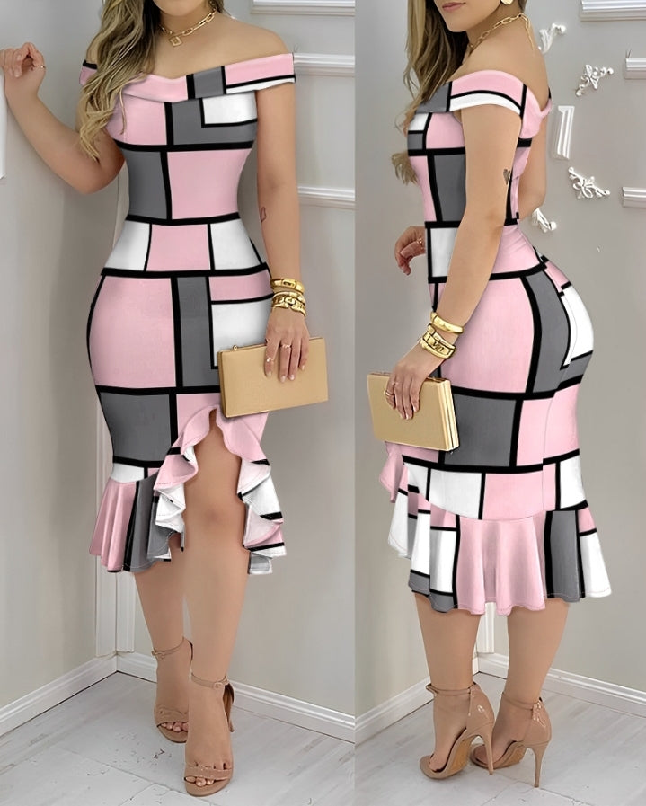 Premièrement : Cette Robe moulante à imprimé géométrique et épaules dénudées avec ourlet à volants et coupe ajustée femme .