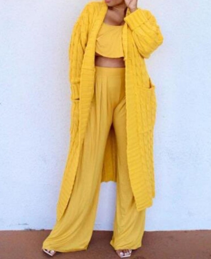 Long cable knit cardigan with pocket
