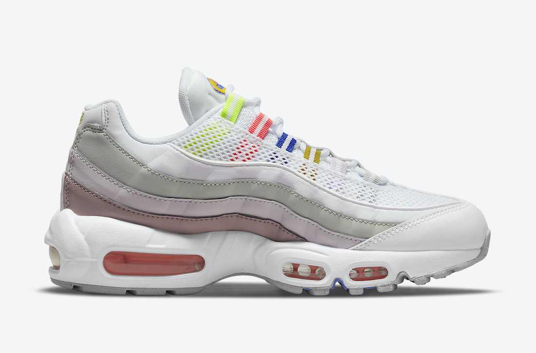 Les baskets Nike Air Max 95 Femme incarnent parfaitement l'évolution emblématique de la ligne Nike.