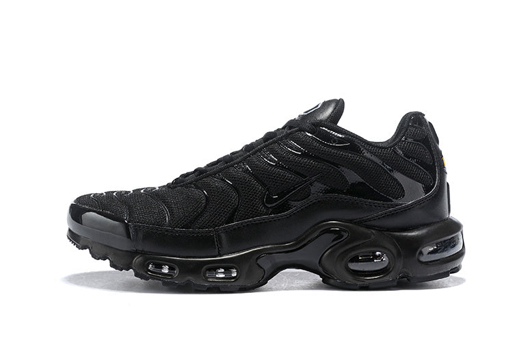 les baskets Nike TN Air Max Plus sont un témoignage de l'engagement de Nike à combiner style et innovation.