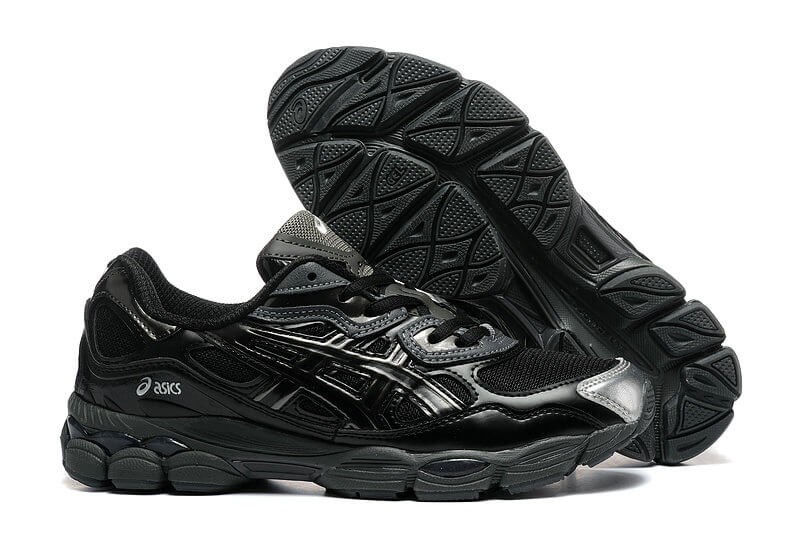 Premièrement :Les baskets Asics  offrent une combinaison parfaite de style et de performance. Leur design élégant et leurs technologies de pointe les rendent idéales pour les coureurs et les amateurs de mode.