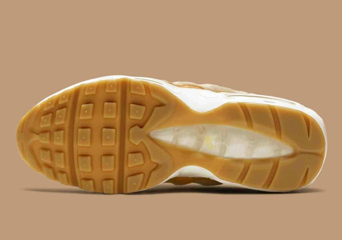 Les baskets Nike Air Max 95 Femme incarnent parfaitement l'évolution emblématique de la ligne Nike.