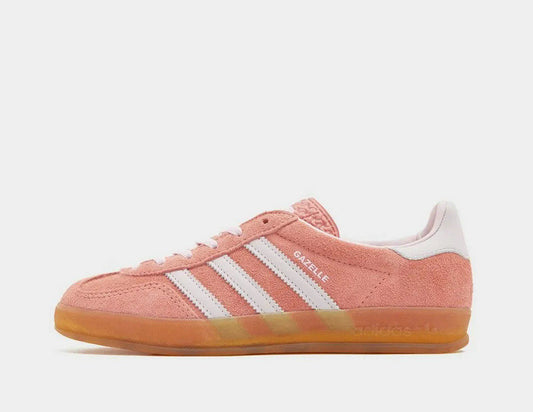 Premièrement : Les Adidas Gazelle Femme allient un style emblématique à une performance exceptionnelle.