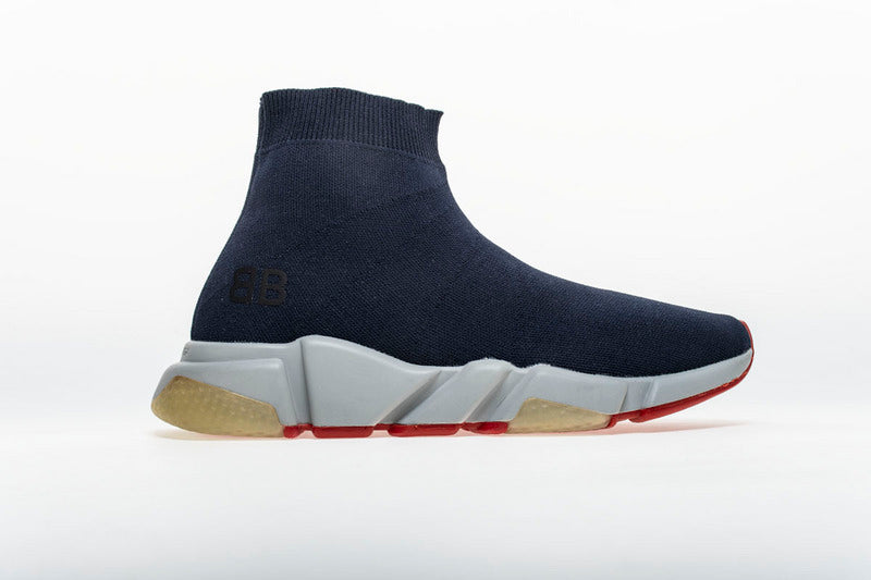 les sneakers Balenciaga Triple S "Beige Green Yellow" Femme sont un témoignage de l'engagement de Balenciaga à combiner style et innovation.
