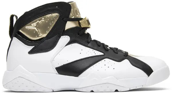 Premièrement, les baskets Air Jordan 7 Femme se distinguent par leur design iconique et leur confort exceptionnel.