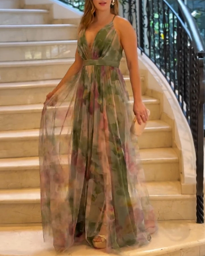 Premièrement : Cette Robe longues à imprimé floral , décolleté plongeant en V , bretelles spaghetti, élégante, taille haute , fente en maille Femme.