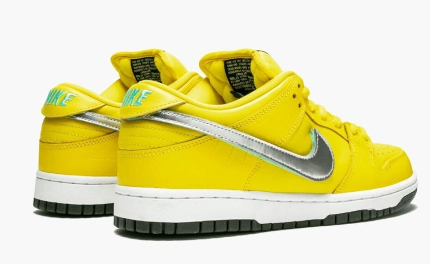 les baskets Nike SB Dunk femme Low sont un témoignage de l'engagement de Nike à combiner style et innovation.