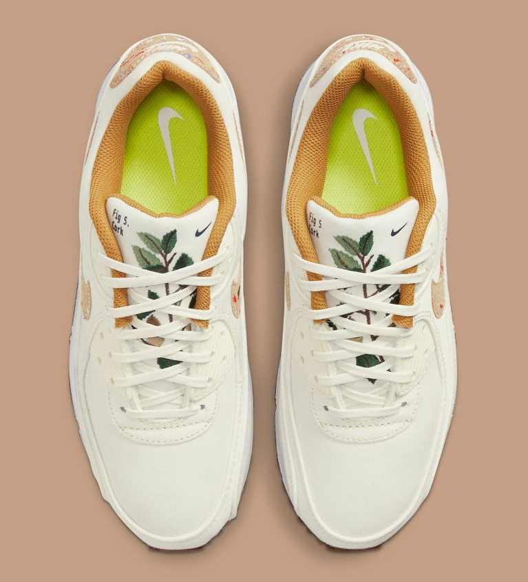 Les baskets Nike Air Max 90 Futura sont des pièces maîtresses de la mode.