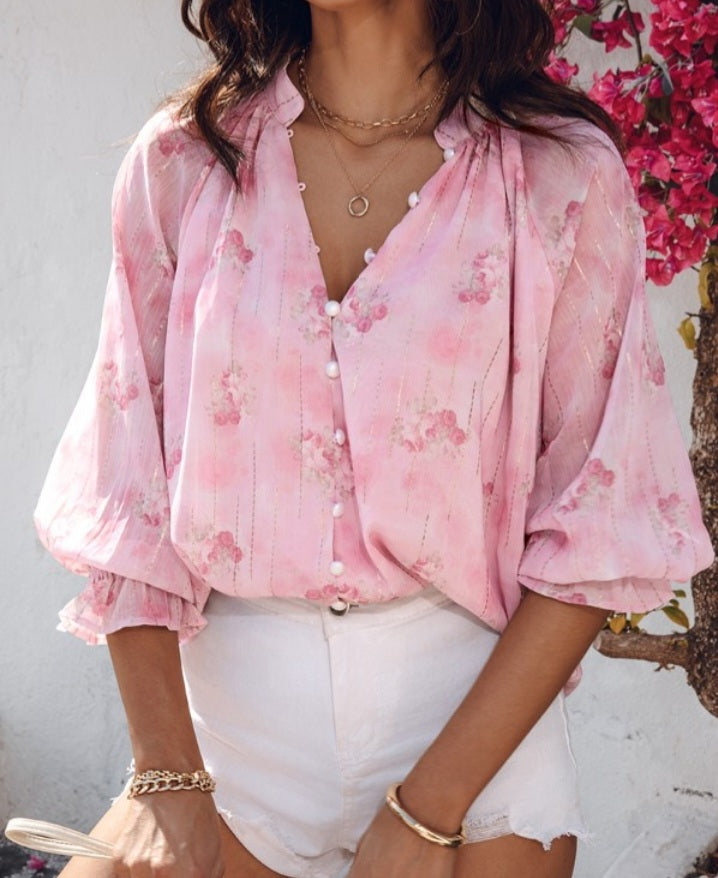 Premièrement : Misez sur la féminité lumineuse avec ce Chemisier à manches longues à imprimé floral en lurex pailleté, haut décontracté à boutons sur le devant femme.
