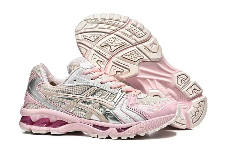 Premièrement :Les baskets Asics GEL-KAYANO offrent une combinaison parfaite de style et de performance. Leur design élégant et leurs technologies de pointe les rendent idéales pour les coureurs et les amateurs de mode.