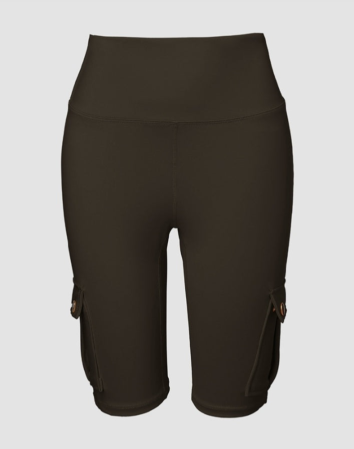 Premièrement : Ce Short de sport pour le contrôle du ventre et le levage des fesses, taille haute , avec poche à rabat , pour entraînement , bermuda cargo , pour la course à pied femme.