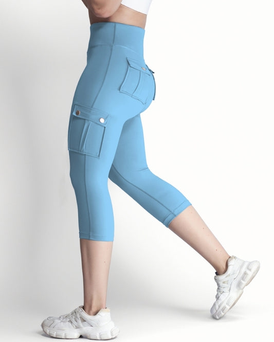 Premièrement : Ce Legging de motard taille haute avec poches à rabat pour soulever les fesses.