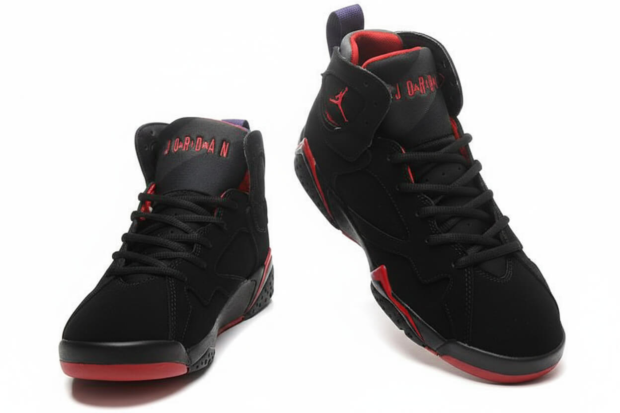 Premièrement, les baskets Air Jordan 7 Femme se distinguent par leur design iconique et leur confort exceptionnel.