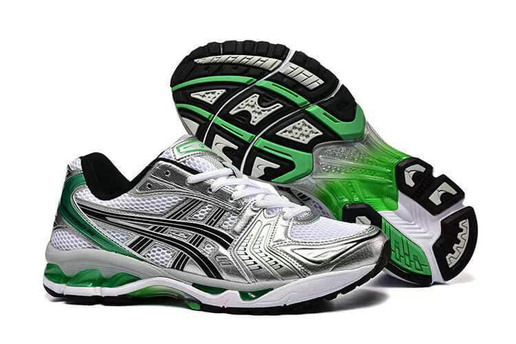 Premièrement :Les baskets Asics GEL-KAYANO offrent une combinaison parfaite de style et de performance.