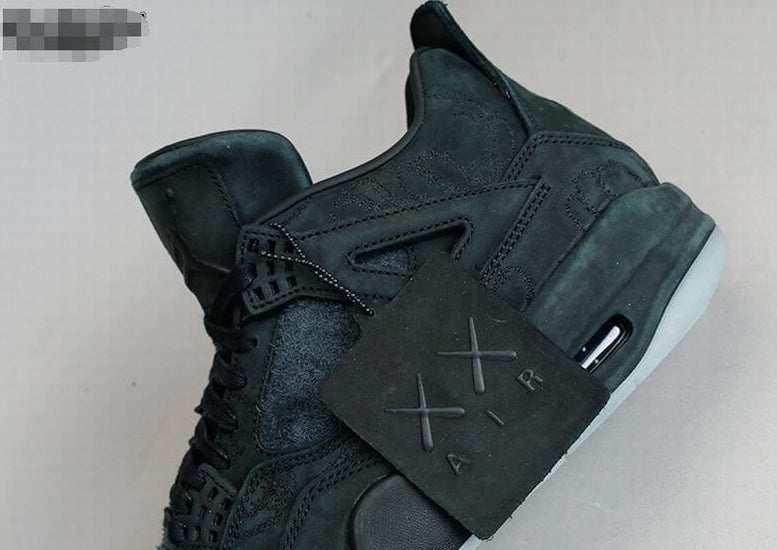 Premièrement : Les baskets Air Jordan 4 Femme se distinguent par leur design iconique et leur capacité à allier style et fonctionnalité.