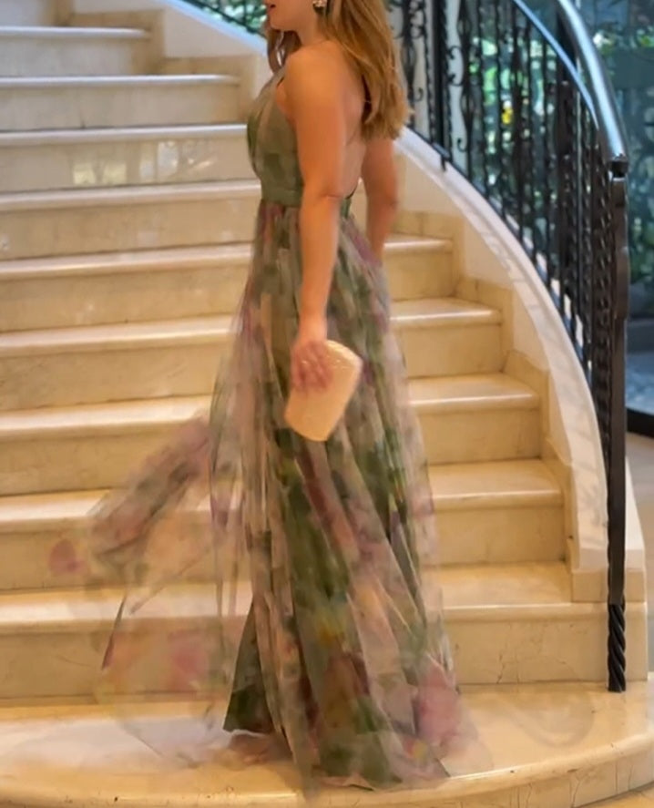 Premièrement : Cette Robe longues à imprimé floral , décolleté plongeant en V , bretelles spaghetti, élégante, taille haute , fente en maille Femme.