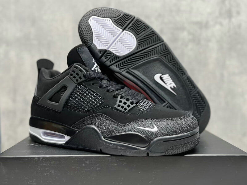 Premièrement : Les baskets Air Jordan 4 Femme se distinguent par leur design iconique et leur capacité à allier style et fonctionnalité.