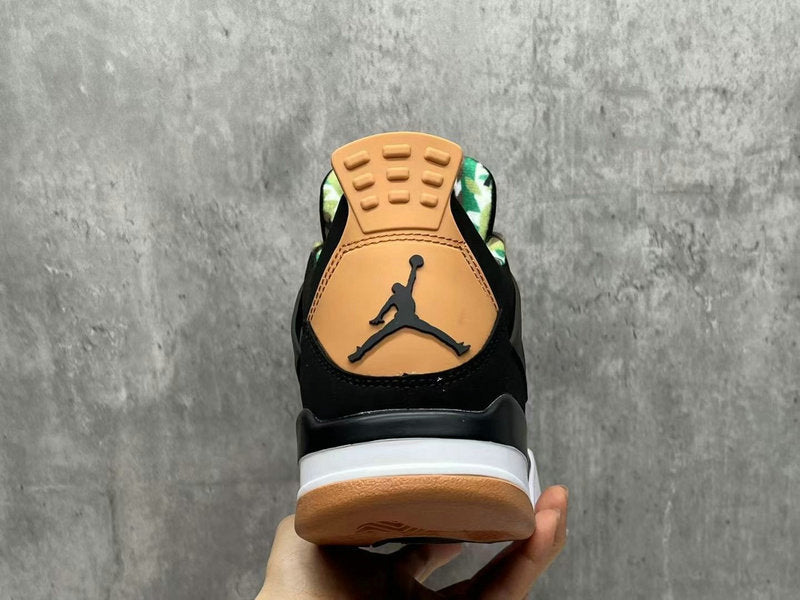 Premièrement : Les baskets Air Jordan 4 Femme se distinguent par leur design iconique et leur capacité à allier style et fonctionnalité.