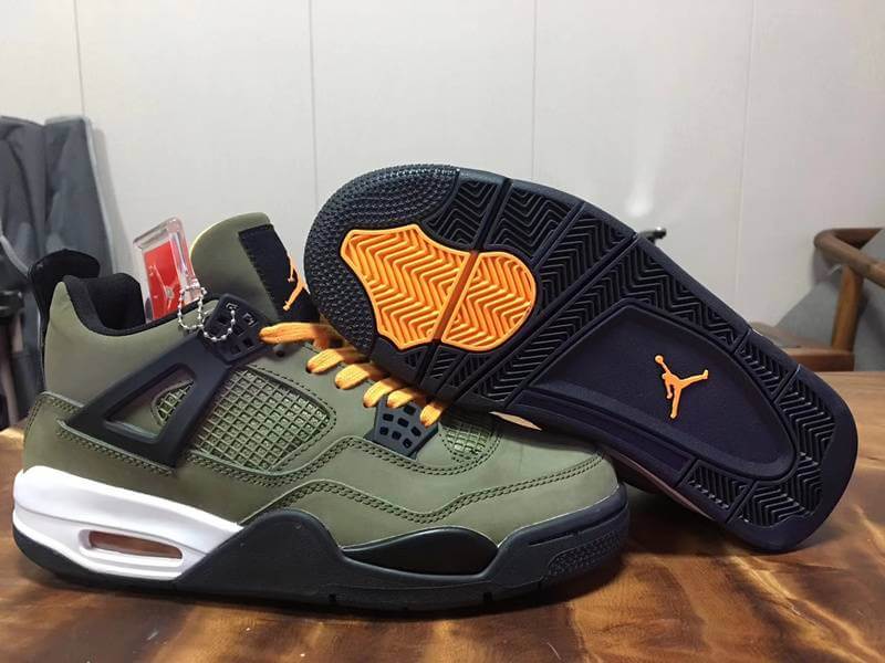 Premièrement : Les baskets Air Jordan 4 Femme se distinguent par leur design iconique et leur capacité à allier style et fonctionnalité.
