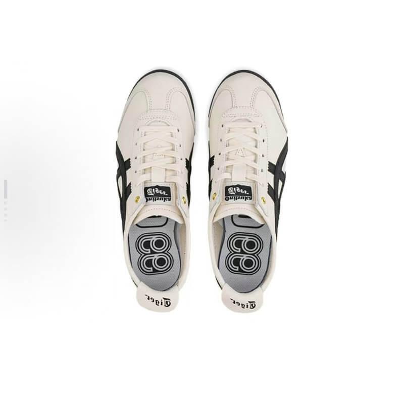 Résultats de l'engagement emblématique de la marque Asics à combiner style et innovation, les sneakers Asics Femme  sont des pièces maîtresses de la mode sportive.