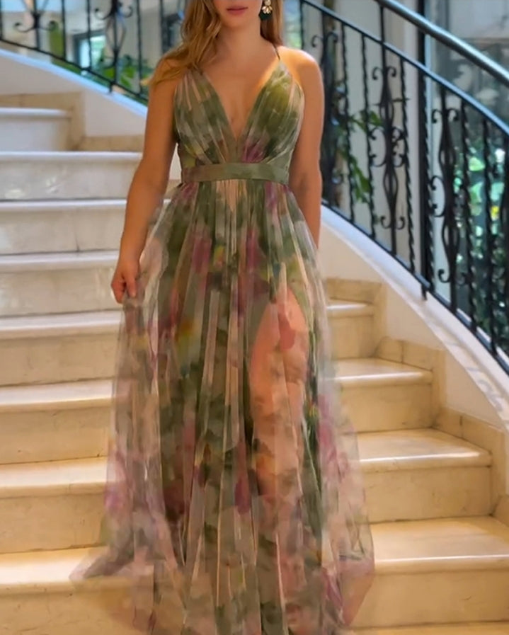 Premièrement : Cette Robe longues à imprimé floral , décolleté plongeant en V , bretelles spaghetti, élégante, taille haute , fente en maille Femme.