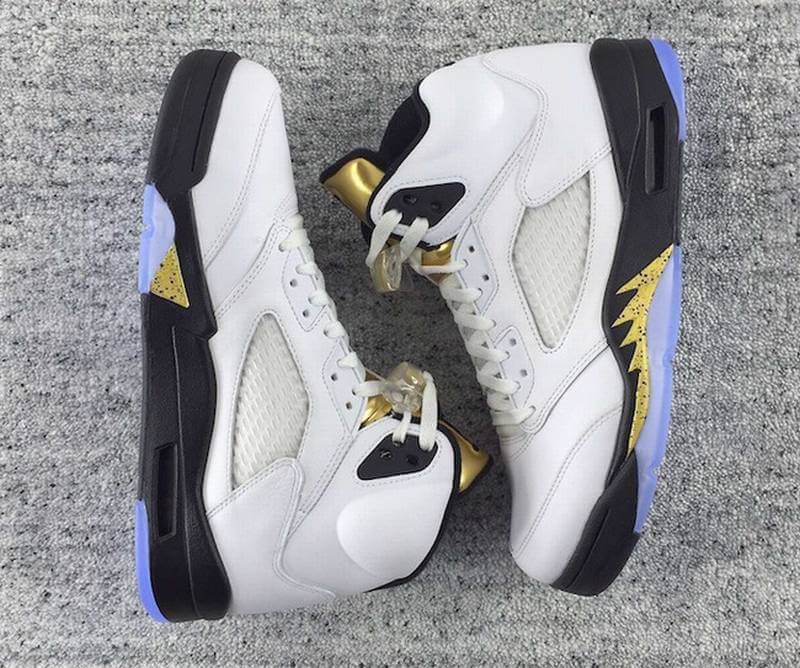 Premièrement, les baskets Air Jordan 5 Femme incarnent un mélange parfait de style audacieux et de performance exceptionnelle.