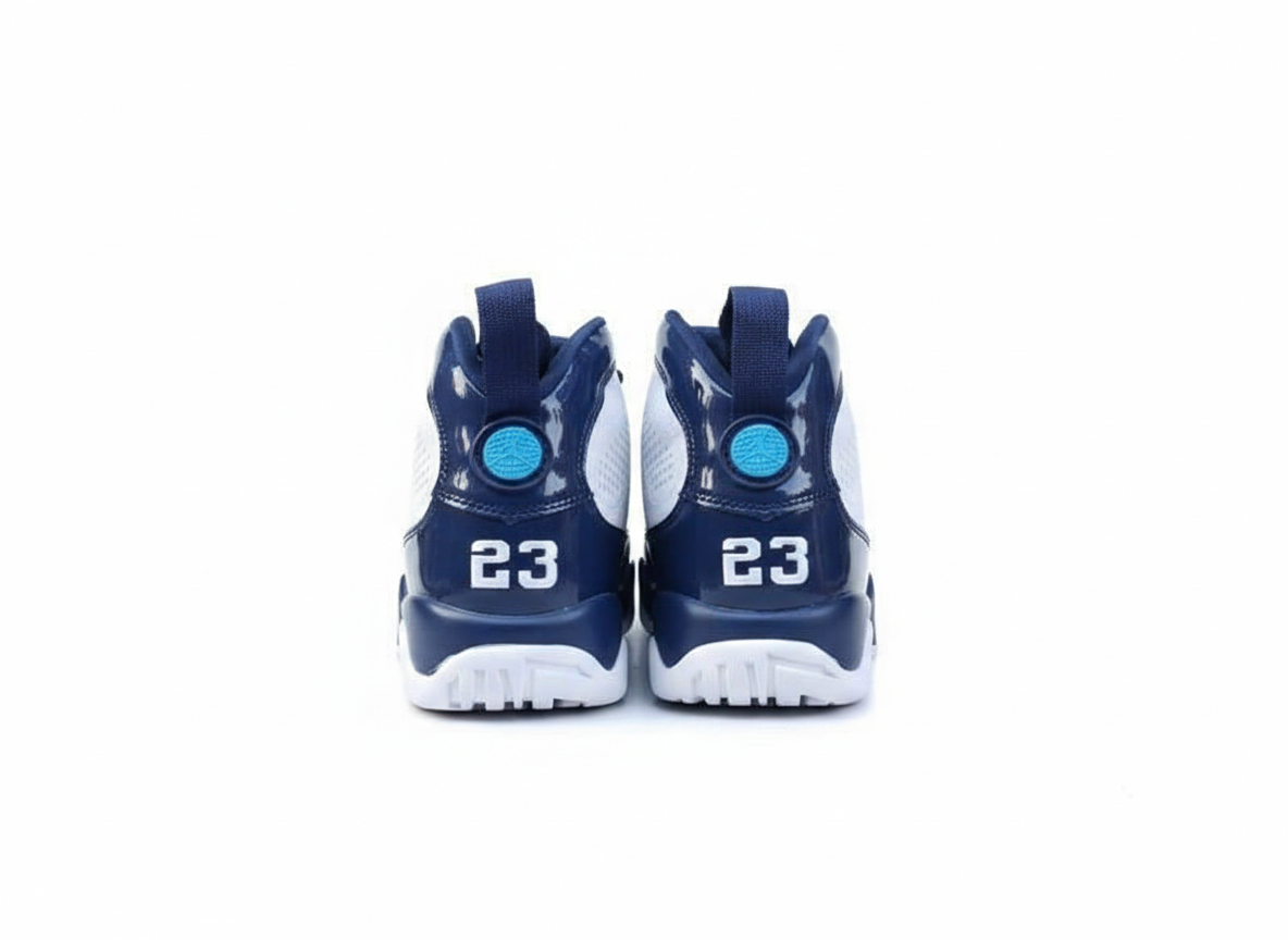 Les baskets Air Jordan 9 sont des pièces maîtresses de la mode. Depuis leur introduction.