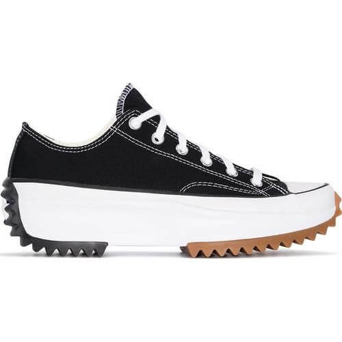 Premièrement : Les baskets Converse Femme se distinguent par leur design iconique et leur esthétique vintage.