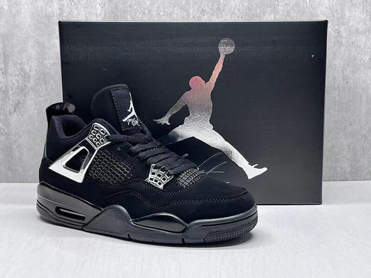 Premièrement : Les baskets Air Jordan 4 Femme se distinguent par leur design iconique et leur capacité à allier style et fonctionnalité.