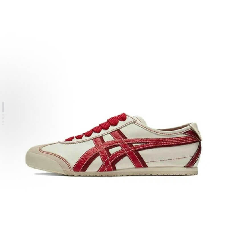 Résultats de l'engagement emblématique de la marque Asics à combiner style et innovation, les sneakers Asics Femme  sont des pièces maîtresses de la mode sportive.

