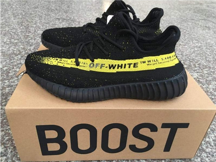 Les  Adidas Yeezy 350 Boost V2 Mono Mist Femme ,  entre Adidas et Kanye West, sont emblématiques pour leur design innovant et leur confort inégalé.