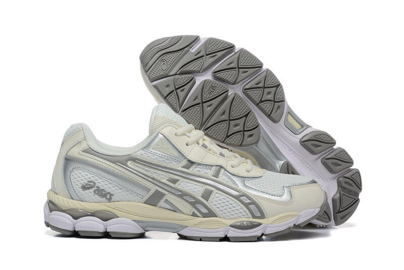 Résultats de l'engagement emblématique de la marque Asics à combiner style et innovation, les sneakers Asics Femme  sont des pièces maîtresses de la mode sportive.