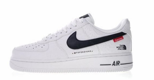 Premièrement : Les baskets Nike Air Force 1 Low femme incarnent l’alliance parfaite entre style intemporel et innovation technique.