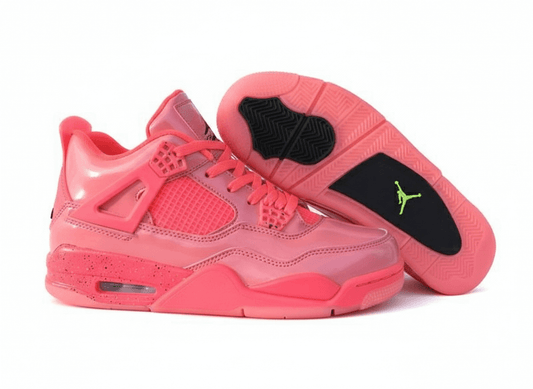 Premièrement : Les baskets Air Jordan 4 Femme se distinguent par leur design iconique et leur capacité à allier style et fonctionnalité.