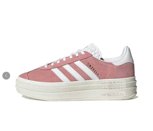 Premièrement : Les Adidas Gazelle Femme allient un style emblématique à une performance exceptionnelle.
