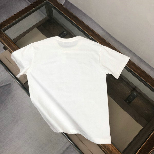 Premièrement :Les polos Lacoste Femme offrent une élégance et une qualité inégalées.