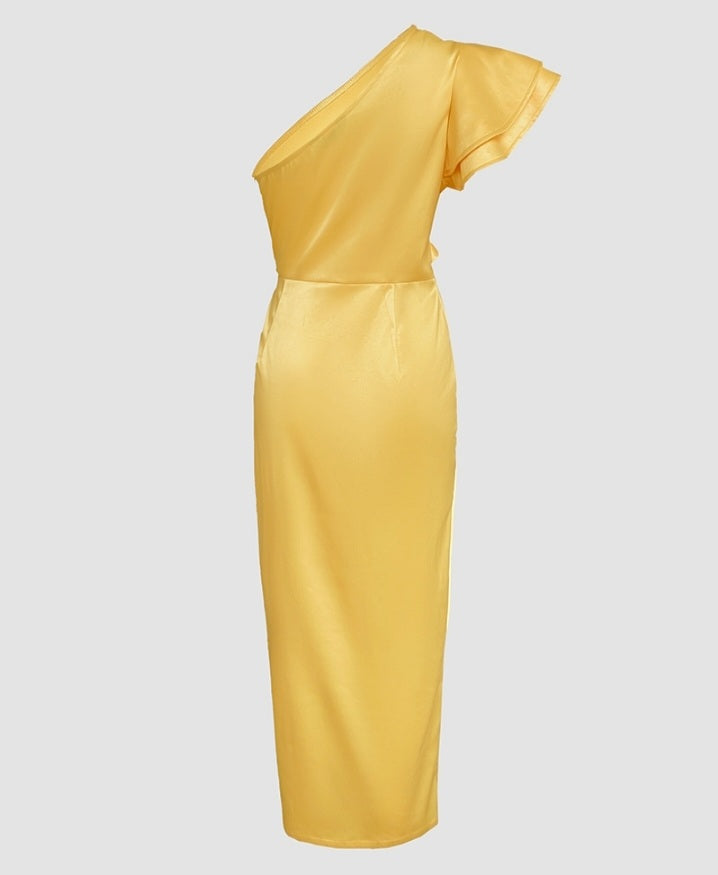 Premièrement : Cette Robe longue décontracté à volants et col asymétrique ajouré femme