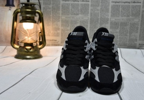 Les baskets New Balance Femme se démarquent par leur esthétique moderne et intemporelle, ainsi que par leur héritage sportif emblématique.