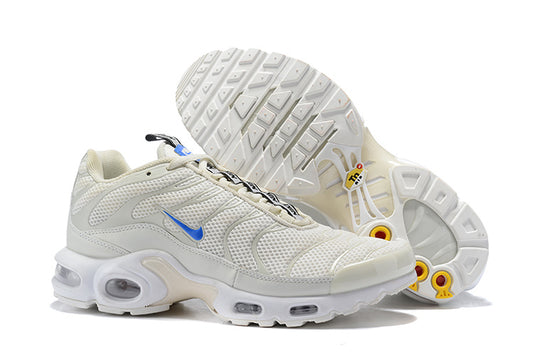 les baskets Nike TN Air Max Plus sont un témoignage de l'engagement de Nike à combiner style et innovation.