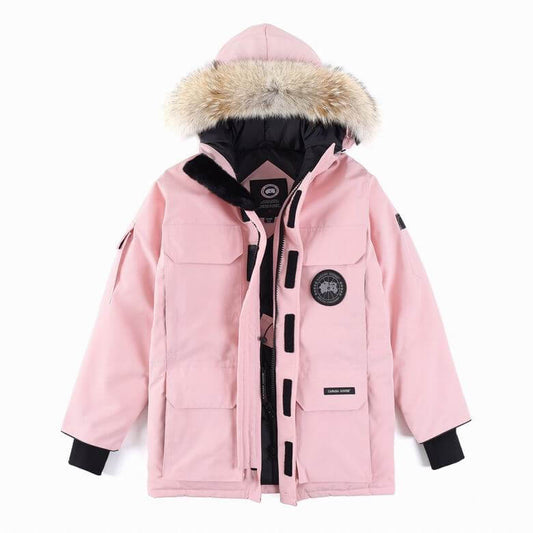 Résultat de l'évolution emblématique de la marque Canada G00se Femme, la Doudoune Canada G00se Femme est un témoignage de l'engagement de Canada G00se à combiner style,