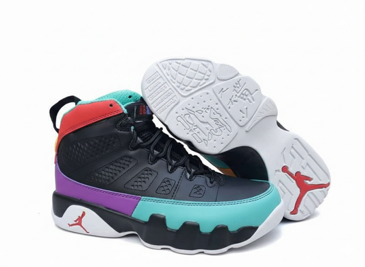 Les baskets Air Jordan 9 sont des pièces maîtresses de la mode. Depuis leur introduction.